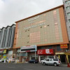 Отель OYO 163 Al Sadarh Furnished Units, фото 1