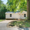 Отель Greer Vacation Rental ~ 11 Mi to Greenville!, фото 1
