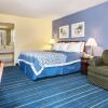 Отель Days Inn by Wyndham South Hill, фото 3