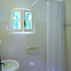 Отель Renoula Walk to Beach Sea Views A C Wifi Car Not Required - 243, фото 35