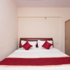 Отель OYO 10293 Rajmahal Comforts, фото 3
