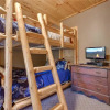 Отель Stonebrook Lodge - Four Bedroom Cabin, фото 13