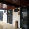 Отель Casa Arrecife, Beach is steps away! Fast internet, Private cozy room!, фото 2