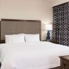 Отель Hampton Inn & Suites La Crosse Downtown, фото 27