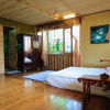Отель Hillside Homestay Hue - Meditation Studio, фото 7