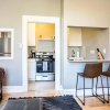 Отель The Urban Union Eclectic Historic Apartment Sleeps 4, фото 11