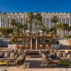 Отель Carlton Cannes, a Regent Hotel в Каннах