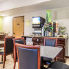Отель Quality Inn & Suites, фото 11