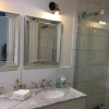 Отель Beautiful 4BR Downtown House, Sleeps 10, фото 18