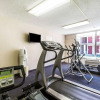 Отель Econo Lodge Inn & Suites Near Bricktown, фото 18