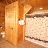 Отель Mountain Blessings - Four Bedroom Cabin, фото 14