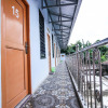 Отель SPOT ON 90433 Serasi Kost, фото 12