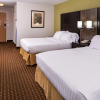 Отель Holiday Inn Express Hotel & Suites Bucyrus, an IHG Hotel, фото 6