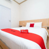 Отель Macan Kumbang Residence by Reddoorz, фото 3