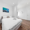 Отель Captivating 1-bed Apartment 15 min to Londonbridge, фото 9
