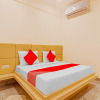 Отель Super OYO Flagship Landcorp Hotels Near Shilparamam, фото 11