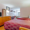Отель Econo Lodge, фото 2