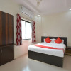Отель OYO 23697 Hotel Krishna Palace, фото 15