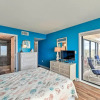 Отель Emerald Isle Condo w/ Direct Access to Ocean!, фото 7