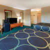 Отель Super 8 by Wyndham Berlin WI, фото 5