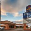 Отель Stevens Inn a Howard Johnson by Wyndham в Карлсбаде