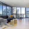 Отель Docklands high level 1 Bedroom Apartment with pool by KozyGuru, фото 7