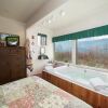 Отель Mountain Top - Two Bedroom Cabin, фото 4