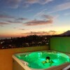 Отель The Penthouse Club Marbella With hot tub, фото 21