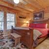 Отель Arrowhead Lodge, 3 Bedrooms, Pool Access, Pet Friendly, WiFi, Sleeps 10, фото 12