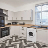 Отель Host Stay Cosy Coastal Apartment 2, фото 3