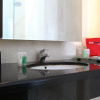 Отель Reddoorz Premium @ Ciumbuleuit Atas, фото 10
