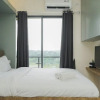 Отель Stunning Studio Apartment at Sky House BSD, фото 5