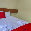 Отель RedDoorz Syariah near Stasiun Madiun 2, фото 6
