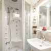 Отель Lovely Apartment on Mala Strana just 10 mins walk to scenic places, фото 7
