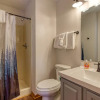 Отель Pinecrest Townhomes-1KING and 2BUNK UNIT, фото 9