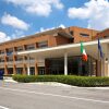 Отель Holiday Inn Suites Naples - Gricignano в Гричиньяно-ди-Аверсе