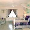 Отель The Legend Garden Condos в Уэстоне