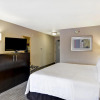 Отель Holiday Inn Express & Suites New Berlin, an IHG Hotel, фото 35