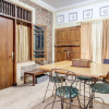 Отель Capital O 93716 Family Guesthouse Syariah, фото 12