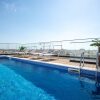 Отель Sanders Crystal 1 - Delightful 2-bdr Apt With Shared Pool, фото 30