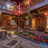 Отель Jiuqi Fuxiang Inn (Lijiang Ancient City Dashuiche Branch), фото 2