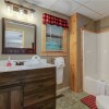 Отель Eagle Creek 2 Bedrooms Hot Tub Porch Sleeps 6, фото 2