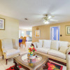 Отель Melbourne Home ~ 7 Mi to Satellite Beach!, фото 3