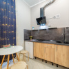 Гостиница Delyuks na Pribrezhnoy 10 Deluxe Apartment, фото 9