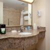 Отель Hampton Inn & Suites Parker, фото 2