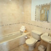 Отель Kildonan House Village Centre Sleep 8 With hot tub, фото 15