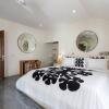 Отель Villa Putih in Kuta with 4 bedrooms and 3 bathrooms, фото 23