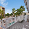 Отель Sea Horse Manor, 6 Bedrooms, Sleeps 18, Heated Pool, Pet Friendly, фото 20