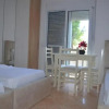 Отель Room in Guest Room - Welcomen in Vila Sinomati - Room 3, фото 5