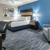 Отель La Quinta Inn & Suites by Wyndham Phoenix I-10 West, фото 7